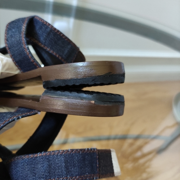 Burberry Canvas Plaid Check Ankle Strap Thong Sandals 38.5/8 - Picture 16 of 16